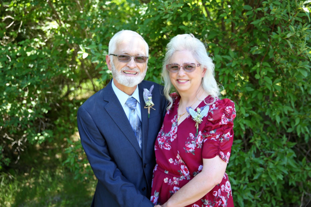 Pastor Glen Yoder